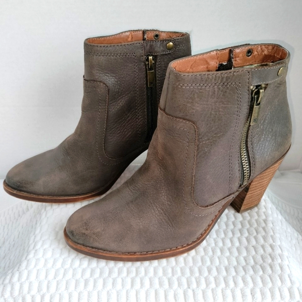 Lucky Brand Women's  Eugina Brown Leather Ankle Boot SZ 38/8M